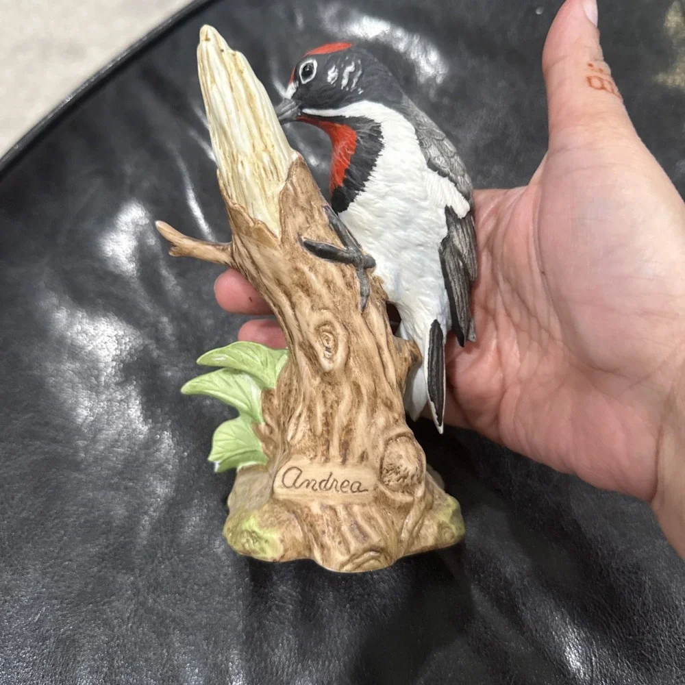 Andrea By Sadek Downy Woodpecker 9386 Porcelain‎ 5.5 Inches Vintage 80s